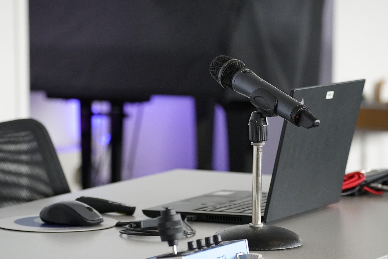 Top 3 Reasons To Develop A Clear And Engaging Podcast Pitch